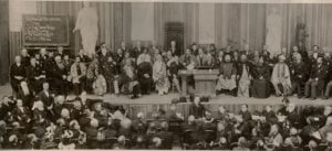 worldparliamentofreligions9111893